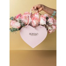 Heart of 12 Roses